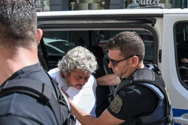 Αίγιο: Αναβλήθηκε η δίκη του Τζέιμς Δαλαμάγκα