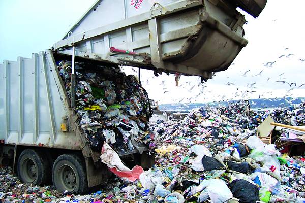 Στις 10 Οκτωβρίου ξεκινά η μεταφορά των σκουπιδιών του Δήμου Οιχαλίας