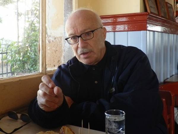 Πέθανε σε ηλικία 69 ετών ο συγγραφέας Γιάννης Κακουλίδης