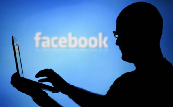 The Times: Το Facebook δεν απομάκρυνε δημοσιεύσεις εξτρεμιστών