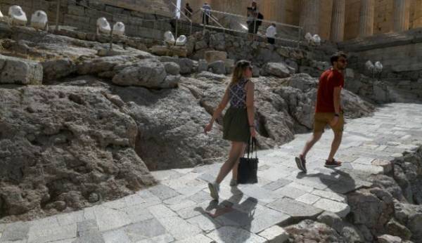 Πάσχα: Τι ώρες θα λειτουργήσουν οι αρχαιολογικοί χώροι το Πάσχα και την Πρωτομαγιά
