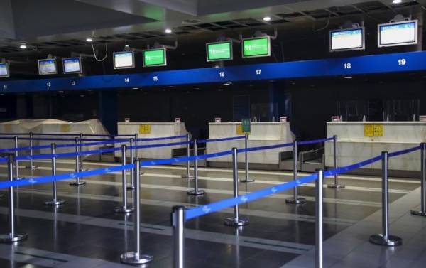 Κορονοϊός: Περιορισμός πτήσεων σε Θεσσαλονίκη και Σέρρες - Άρση περιορισμών σε άλλα αεροδρόμια