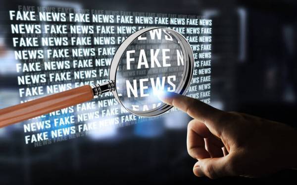 Τα fake news και ο λαιμός του κύκνου