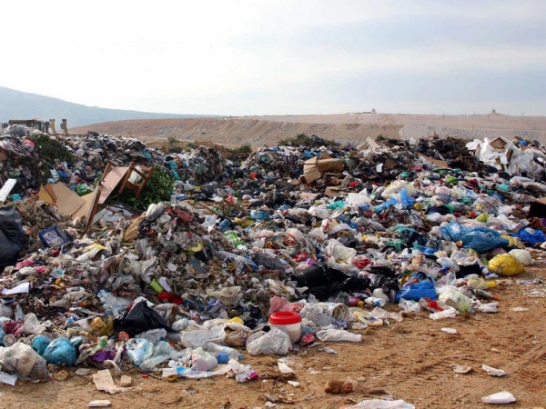 Αθώοι οι 10 δήμαρχοι για τις χωματερές στην Τριφυλία