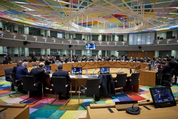 Στο Eurogroup στη Σόφια θα συζητηθεί η ρήτρα ανάπτυξης του ελληνικού χρέους
