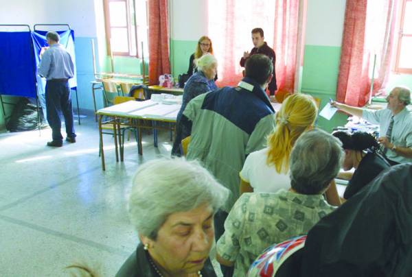 Αβεβαιότητα για δήμους - περιφέρειες ενόψει αυτοδιοικητικών εκλογών του 2019