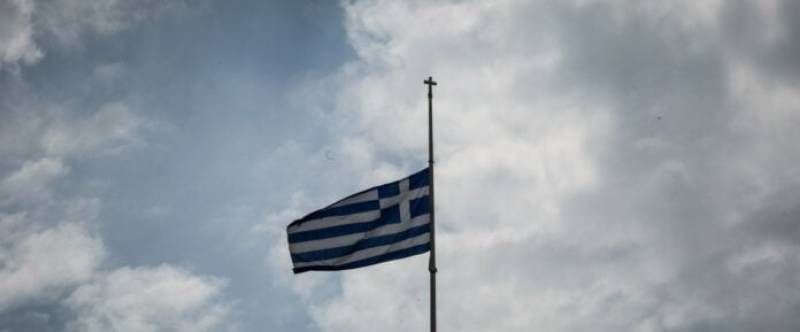 Τριήμερο πένθος στις Ενοπλες Δυνάμεις μετά τον θανάσιμο τραυματισμό του 19χρονου στρατιώτη