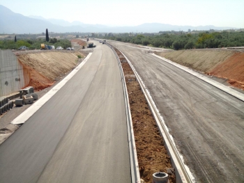 Σημαντική καθυστέρηση στον περιφερειακό