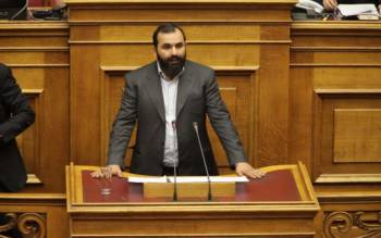 Βουλευτής των ΑΝΕΛ δωρίζει το μισό του μισθό επειδή δεν υλοποιήθηκαν οι προεκλογικές υποσχέσεις