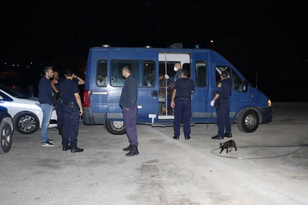 Ένωση Αστυνομικών Υπαλλήλων Μεσσηνίας: “Μετανάστες με ψώρα στα κρατητήρια της Καλαμάτας”