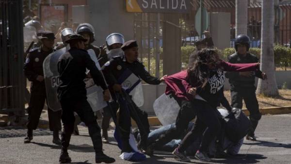Νικαράγουα: Τρεις αντικυβερνητικοί διαδηλωτές τραυματίστηκαν από πυρά