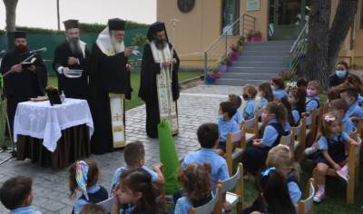 Ιερώνυμος για επιστροφή στα θρανία: Η ανθρώπινη σοφία προέρχεται από τις γνώσεις, τις εμπειρίες, τα γράμματα