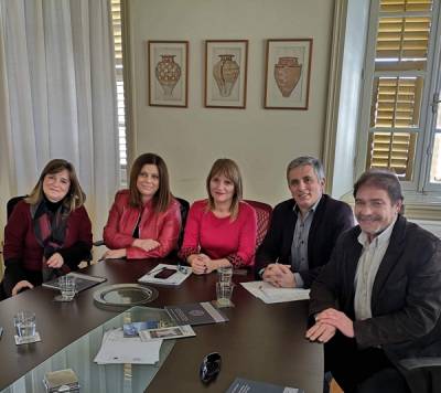 Επίσκεψη Μάκαρη στην Εφορεία Αρχαιοτήτων