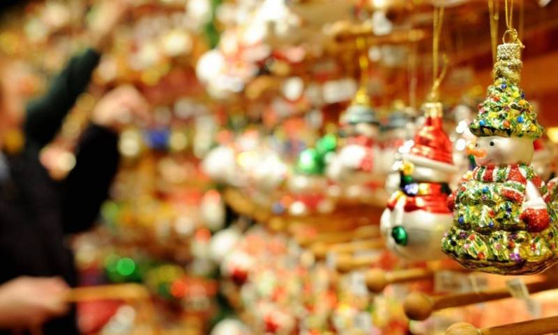 Ανοικτά θα είναι αύριο Κυριακή τα καταστήματα