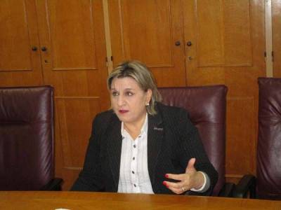 Μεσσηνία: Καταγγέλλουν την παρακολούθηση του γραφείου της Αλειφέρη