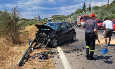 Σπάρτη: Μετωπική σύγκρουση αυτοκινήτου που οδηγούσε πρώην νομάρχης με άλλο ΙΧ (βίντεο)