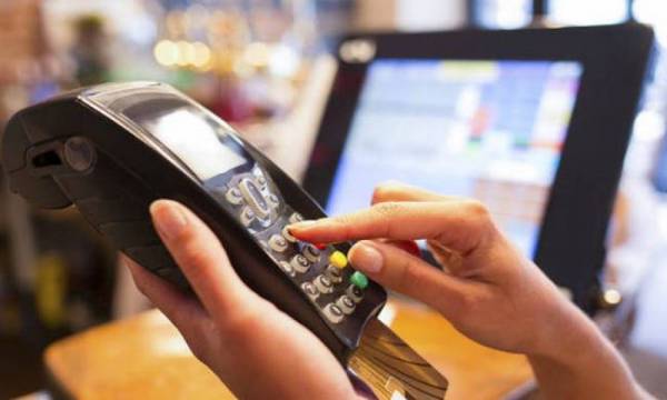 Δυνατότητα εξόφλησης οφειλών με χρήση καρτών μέσω Taxis προωθεί η ΑΑΔΕ