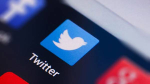Το Twitter δοκιμάζει νέους τρόπους για να περιορίσει τη διαδικτυακή παρενόχληση