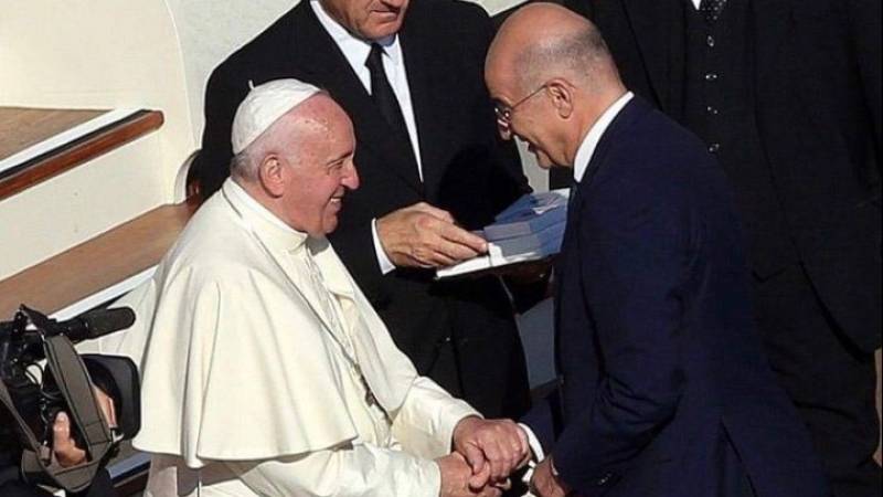 Συνάντηση του Ν. Δένδια με τον Πάπα Φραγκίσκο