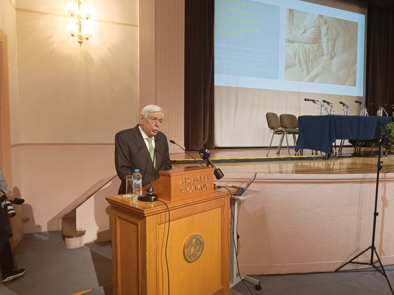 Παυλόπουλος: "Συμβολή στην νομική τεκμηρίωση των καταλυτικών επιχειρημάτων της Ελλάδας για τον οριστικό «επαναπατρισμό» των Γλυπτών του Παρθενώνα"