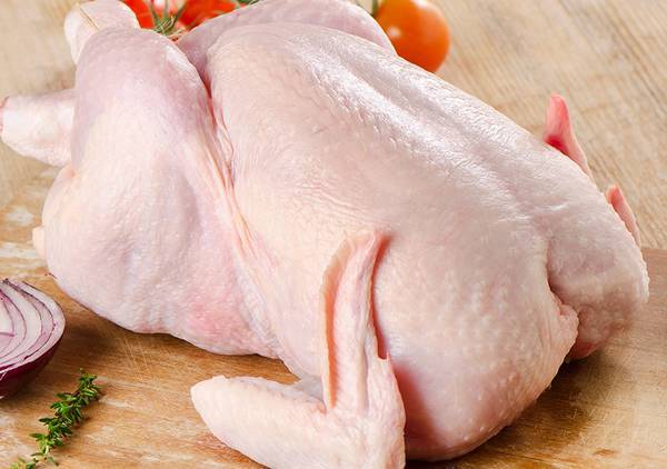 5 τόνοι κοτόπουλου σε 1.809 δικαιούχους στην Καλαμάτα