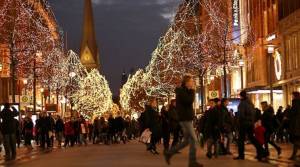 Οι Γερμανοί θα ξοδέψουν 85,5 δισ. ευρώ για τα Χριστούγεννα