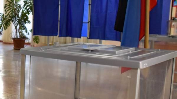 Ουκρανία: Ξεκίνησε η ψηφοφορία για τα δημοψηφίσματα στις κατεχόμενες φιλορωσικές περιοχές