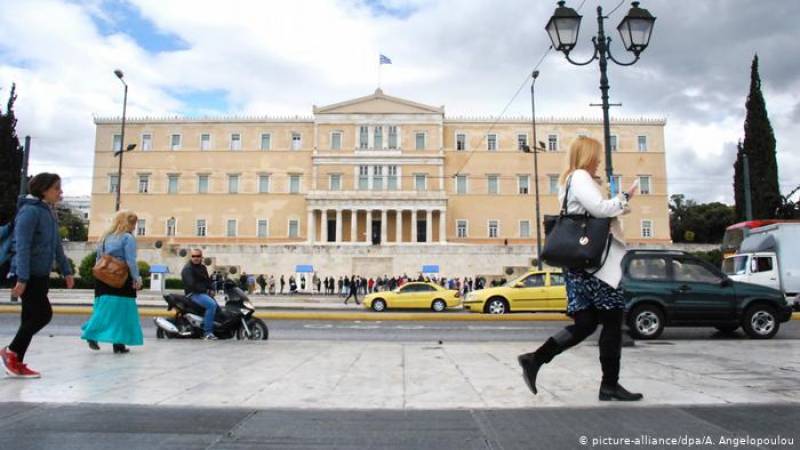 Handelsblatt: Ενδειξη εμπιστοσύνης στην Ελλάδα το 15ετές ομόλογο