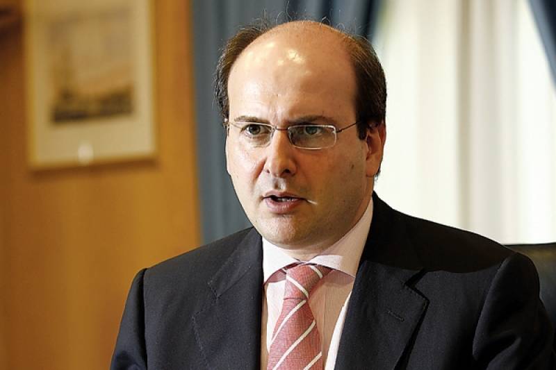 Κωστής Χατζηδάκης: Ξεκίνησαν τα προγράμματα που θα δημιουργήσουν εφέτος 86.000 νέες δουλειές μέσω ΟΑΕΔ