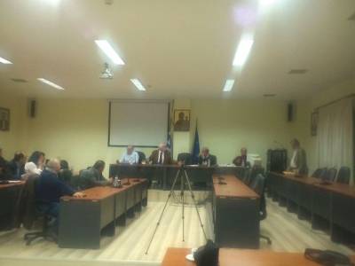 Απαρτία… με το ζόρι στο Δημοτικό Συμβούλιο Τριφυλίας