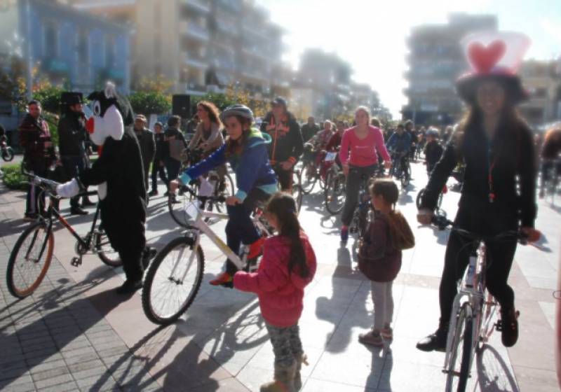 Ποδηλατοβόλτα από γονείς παιδικών σταθμών της Καλαμάτας