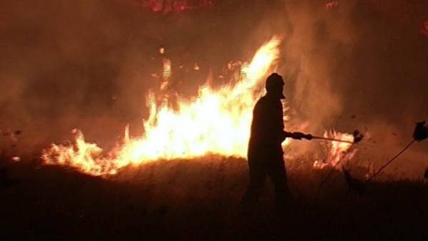 Κρήτη: Ολονύχτια μάχη με τις φλόγες στις Ασίτες