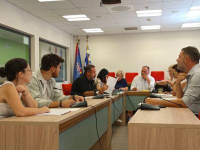 Φάρις: Προσλήψεις συμβασιούχων για ΚΔΑΠ