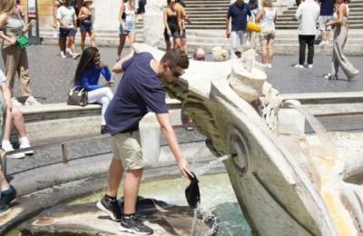 Καύσωνας - Ιταλία: Στους 40°C η μέγιστη θερμοκρασία σήμερα στην Ρώμη, στους 42°C αύριο