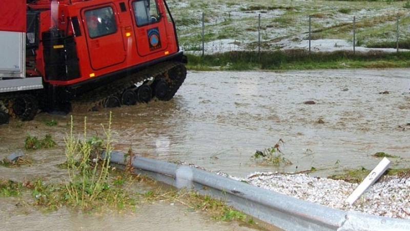 Συνεχίζονται για 13η ημέρα οι έρευνες για τον εντοπισμό του οδηγού αυτοκινήτου, που παρασύρθηκε από ορμητικά νερά χειμάρρου
