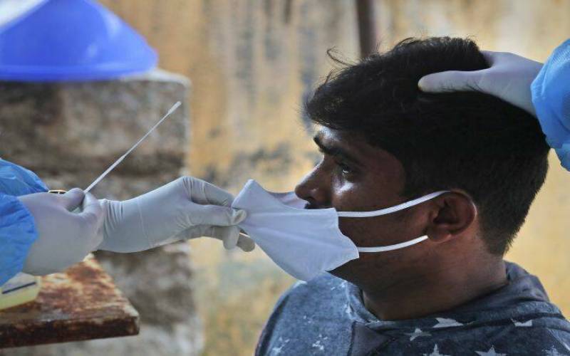 Ινδία: 75.083 νέα κρούσματα κορονοϊού σε ένα 24ωρο