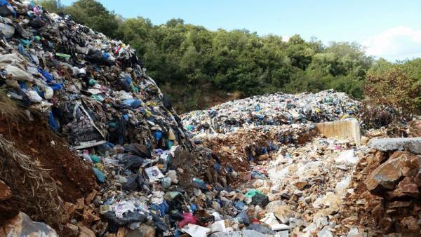 Ξανά σε κατάσταση έκτακτης ανάγκης ο Δήμος Δυτ. Μάνης για τα σκουπίδια 