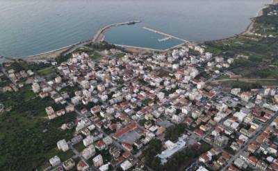 Η Κυπαρισσία γιορτάζει του Αγίου Πνεύματος