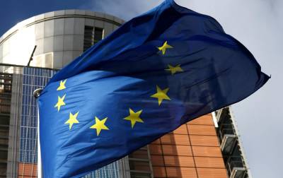 ΕΕ: «Πέρασε» από την Ολομέλεια το Σύμφωνο για τη Μετανάστευση και το Άσυλο