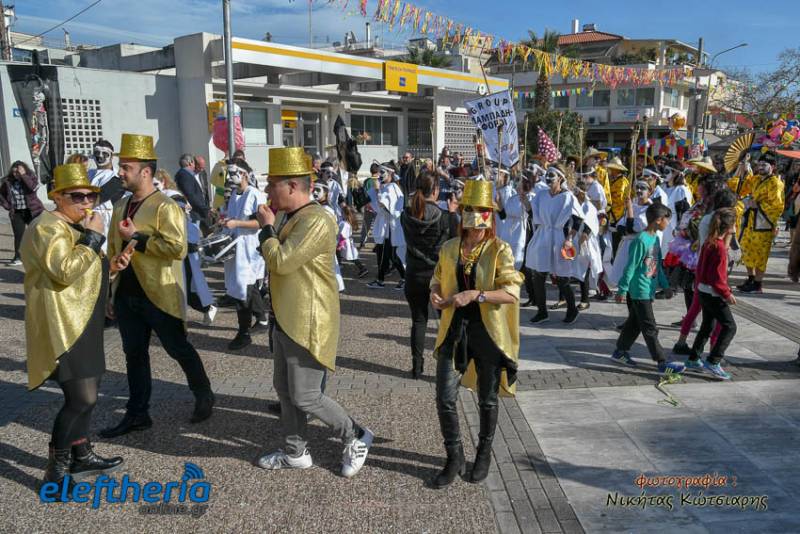 Καρναβαλικό γλέντι στη Μεσσήνη (φωτογραφίες)