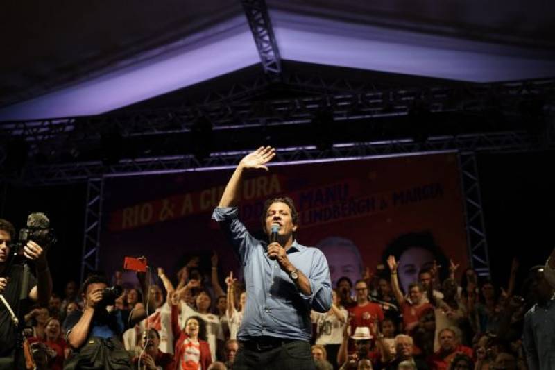 Βραζιλία: Παίρνει προβάδισμα ο ακροδεξιός υποψήφιος, Ζαΐχ Μπολσονάρου