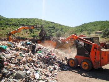 59 ευρώ τον τόνο για τη μεταφορά σκουπιδιών