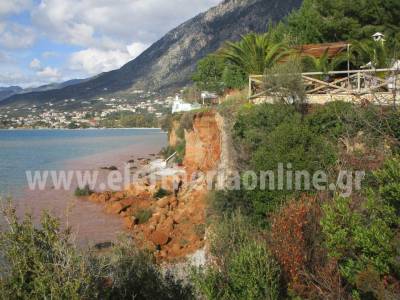 Κατολίσθηση στην Μικρή Μαντίνεια: Κίνδυνος για τα σπίτια (βίντεο-φωτογραφιες)