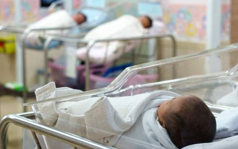 Επίδομα γέννησης: Καταβάλλεται σήμερα η πρώτη δόση