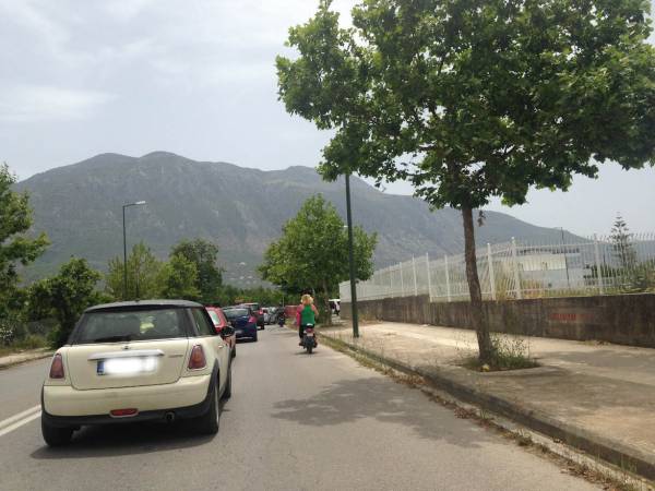 Παρελκυστική πολιτική για τη διάνοιξη της οδού Κρήτης στην Καλαμάτα