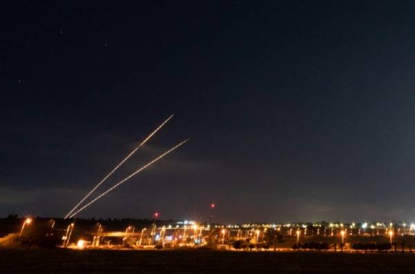 Τουλάχιστον 12 νεκροί από αεροπορικά πλήγματα του Ισραήλ στη Λωρίδα της Γάζας