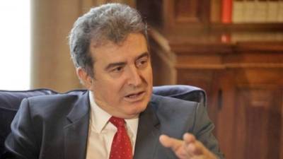 M. Χρυσοχοϊδης: Εγκαθίστανται εξειδικεύμενοι αστυνομικοί μέσα στους καταυλισμούς Ρομά