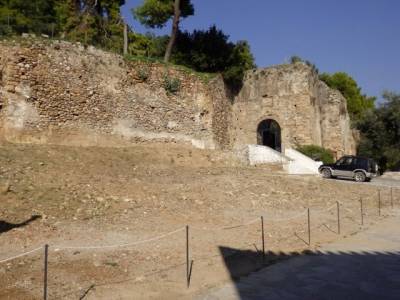 Με χρήματα του δήμου η είσοδος του Κάστρου Καλαμάτας