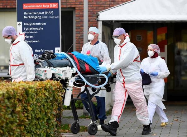 Κορονοϊός: Πάνω από 12.600 κρούσματα και 21 θάνατοι στη Γερμανία το τελευταίο 24ωρο