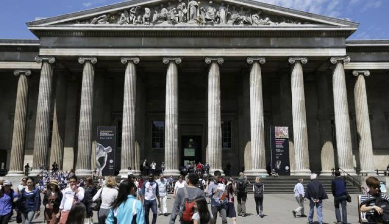 Βρετανικό Μουσείο: Διορίστηκε αναπληρωτής διευθυντής μετά το σκάνδαλο των κλεμμένων θησαυρών